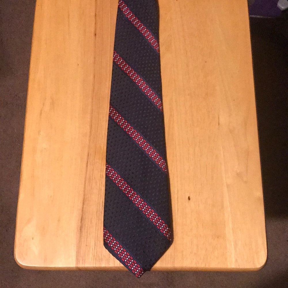 Men’s tie